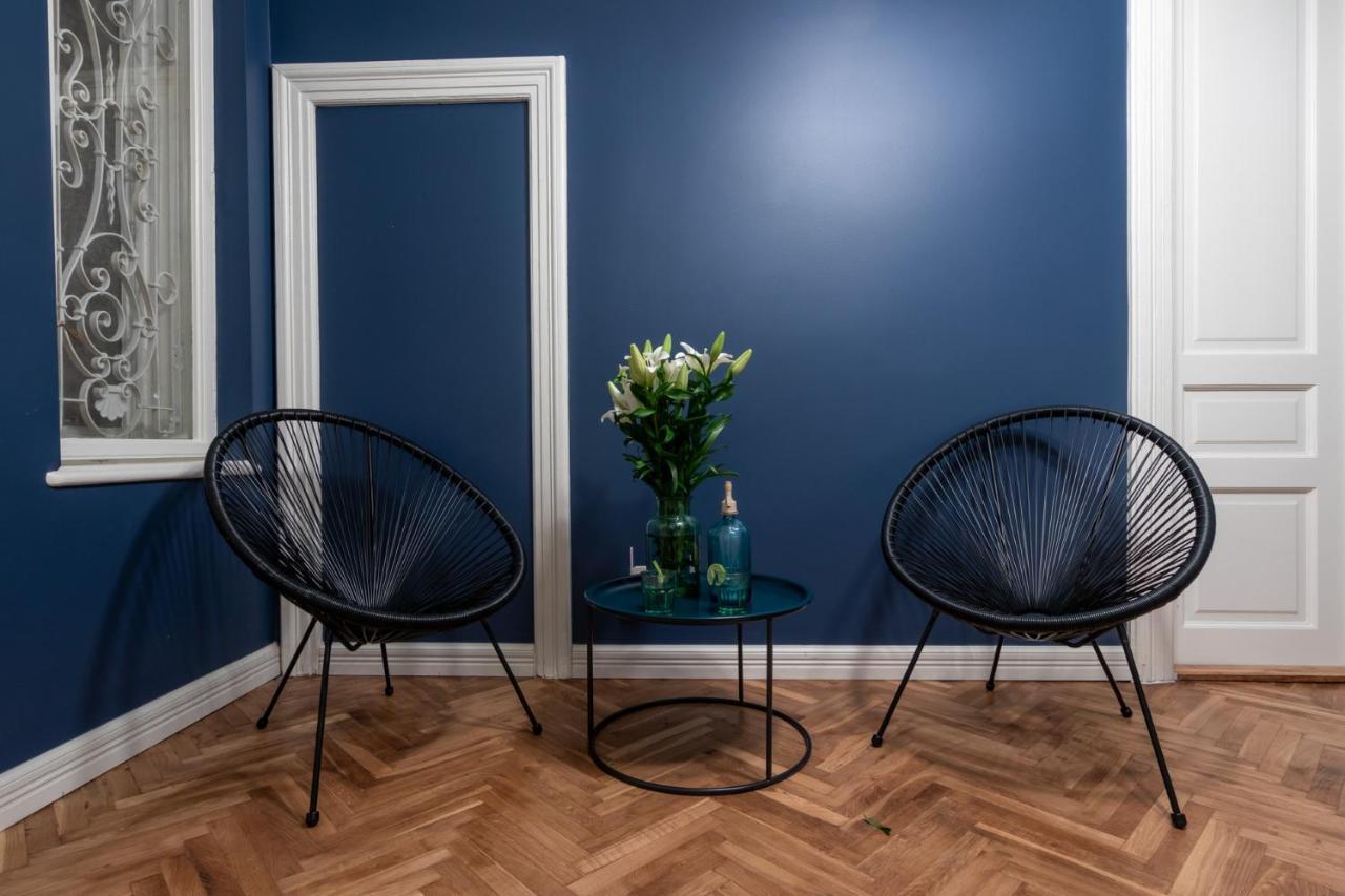 Barbacan Suites - Old Town Apartments - By Upstairs Krakow Luaran gambar