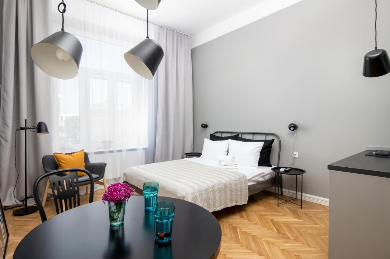 Barbacan Suites - Old Town Apartments - By Upstairs Krakow Luaran gambar